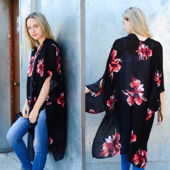 Tops - Floral Kimono